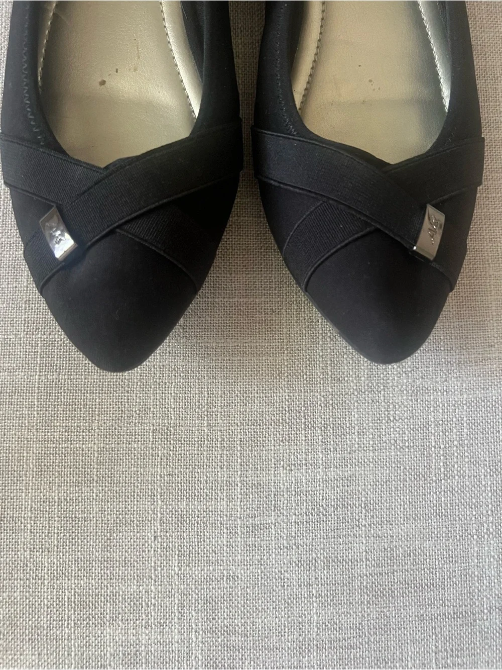 Anne Klein Black Pointed-Toe Crisscross Ballet Flats, women’s 8.5, casual office